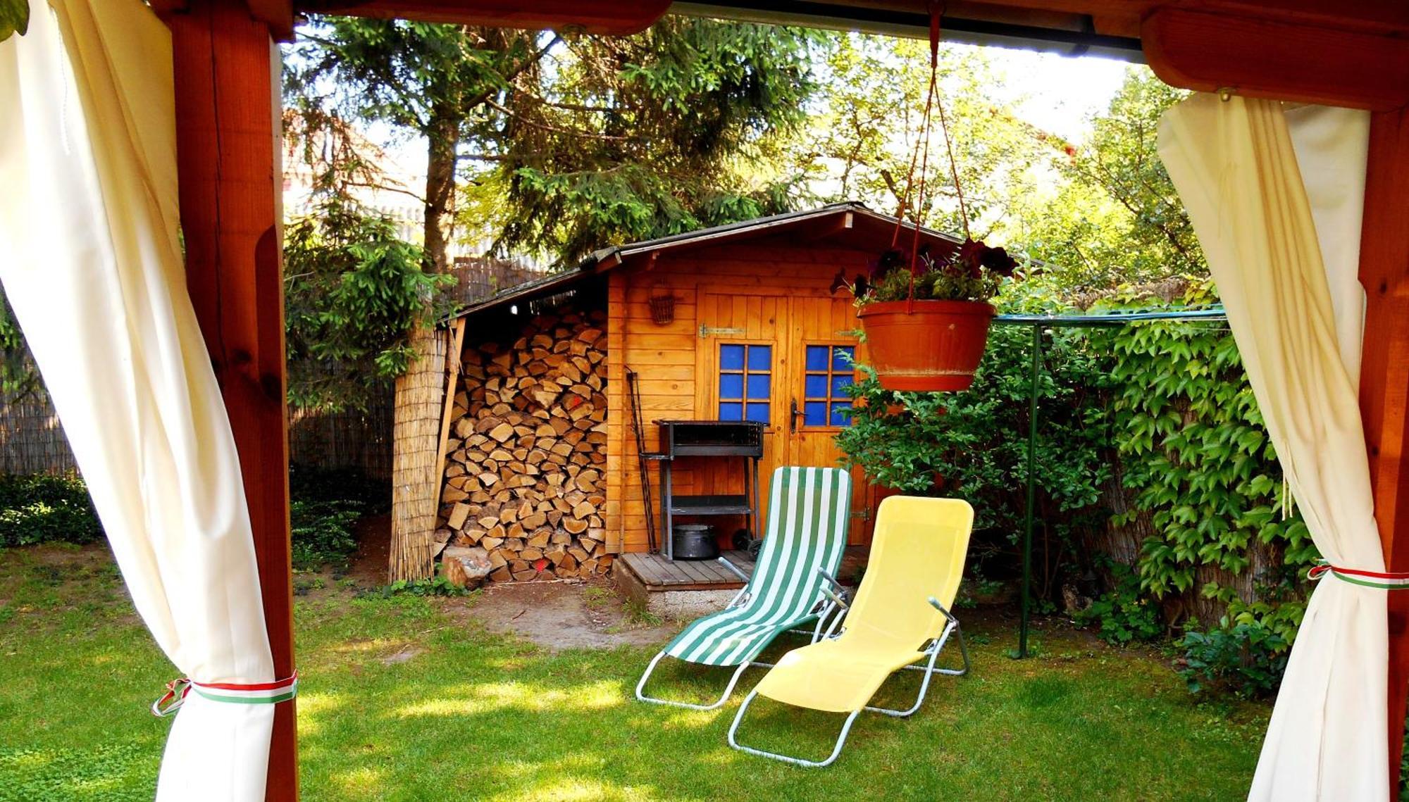 Gyoengyszem Vendeghaz Hotel Eger Exterior photo